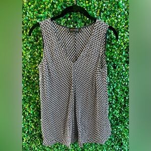St john women’s black and white silk dressy tank top size Small